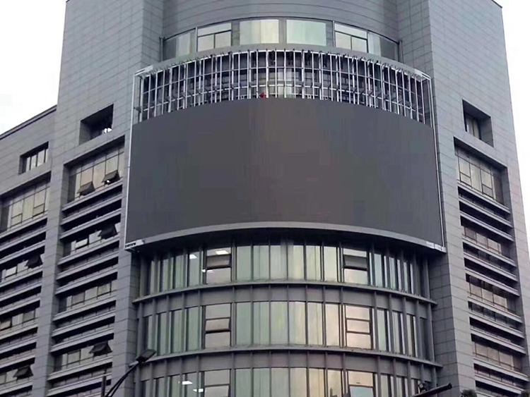 P5戶(hù)外LED顯示屏